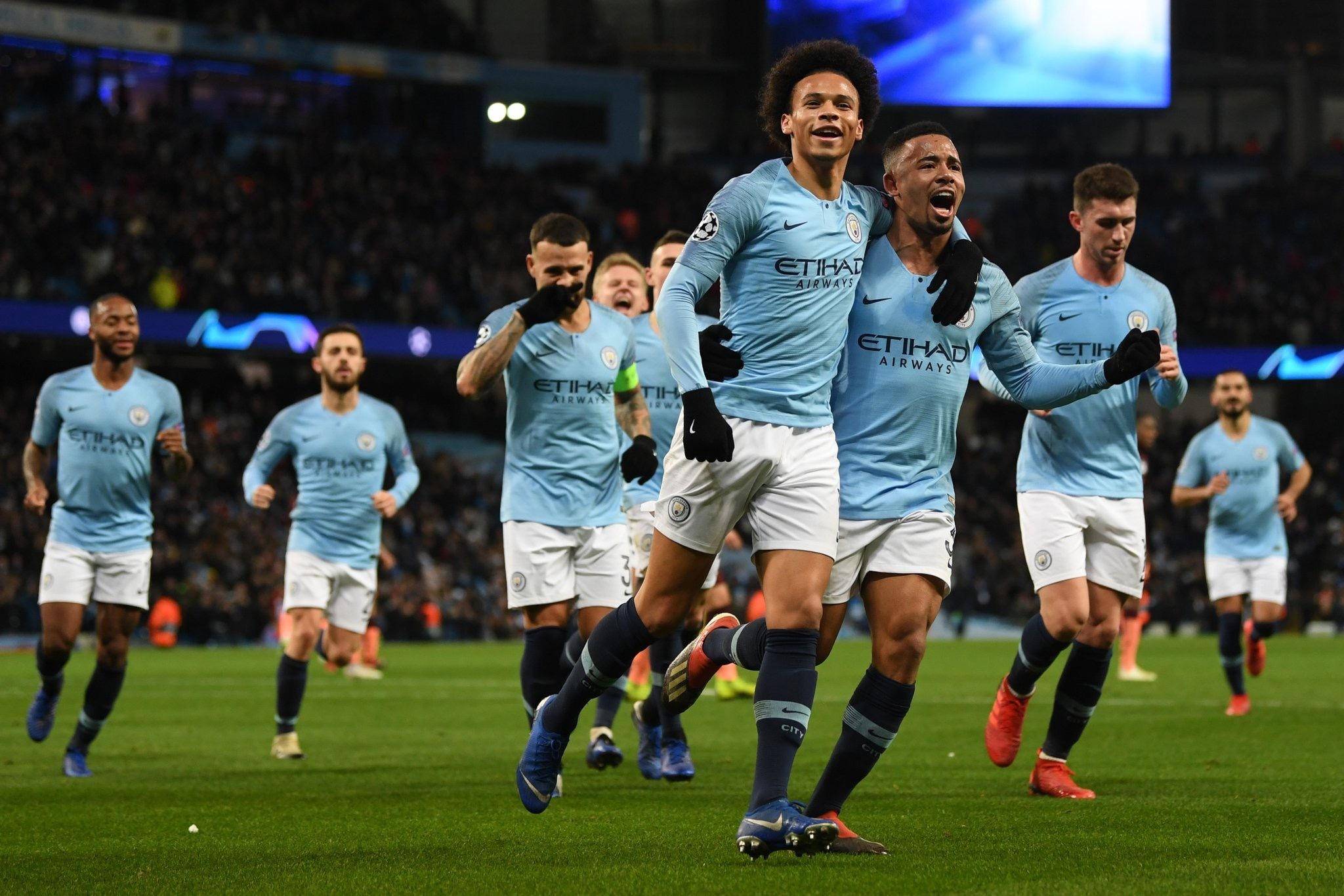 职业足球不 职业足球不